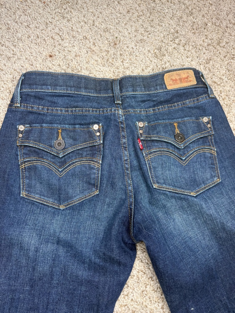 Levi’s Women's Dark Blue Bootcut Jeans - Picture 5 of 7